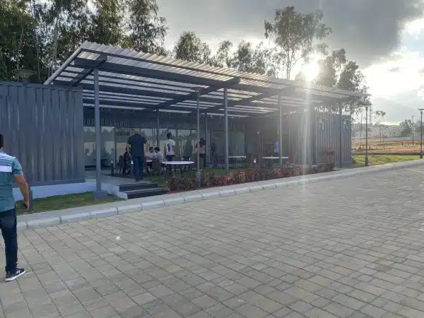 Shipping Container Office - Image 4